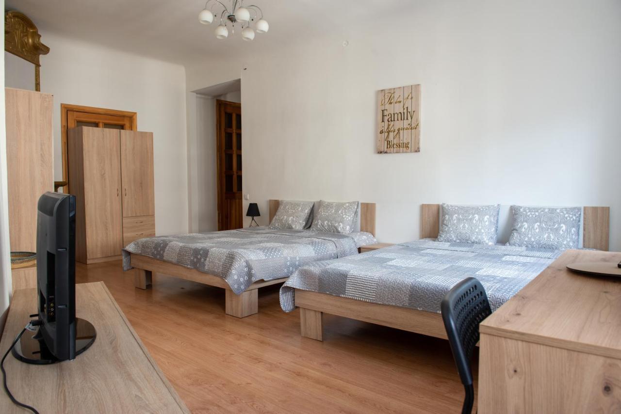Friends And Family Vacation Apartments Riga Ngoại thất bức ảnh